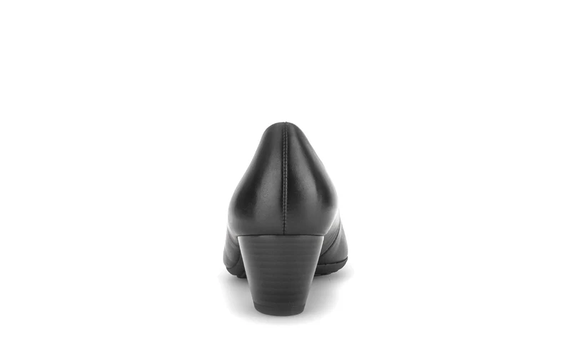 Escarpins noirs en cuir lisse