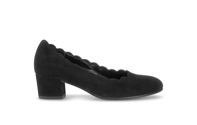 Escarpins noirs en cuir velours