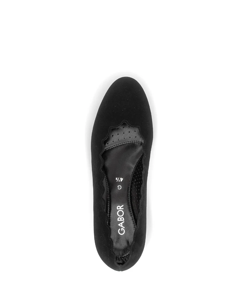 Escarpins noirs en cuir velours