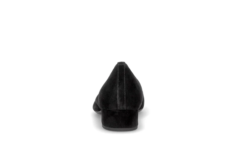 Escarpins noirs en cuir velours