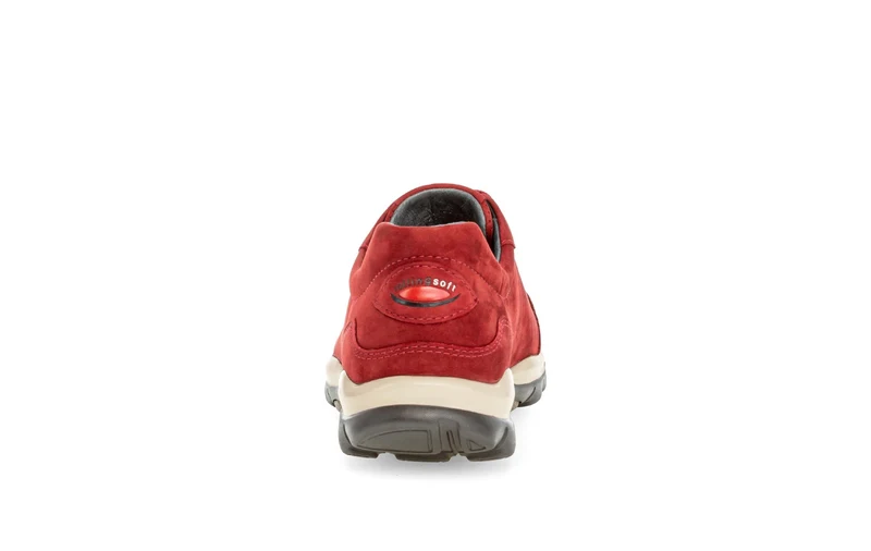 Baskets rouges en cuir nubuck