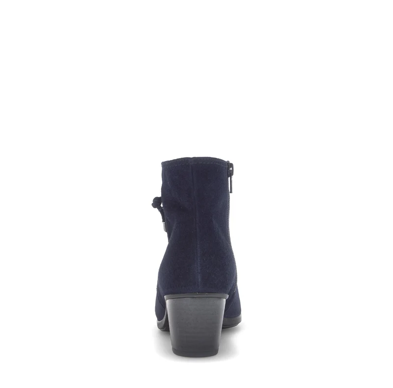 Bottines bleues en cuir velours