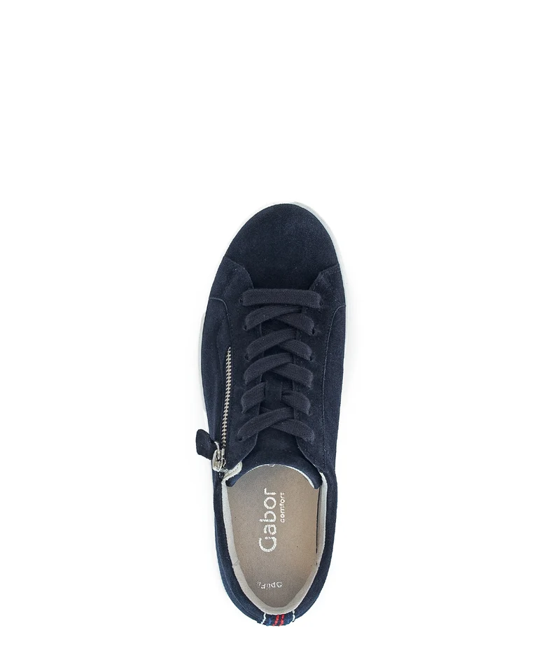 Baskets bleues en velours