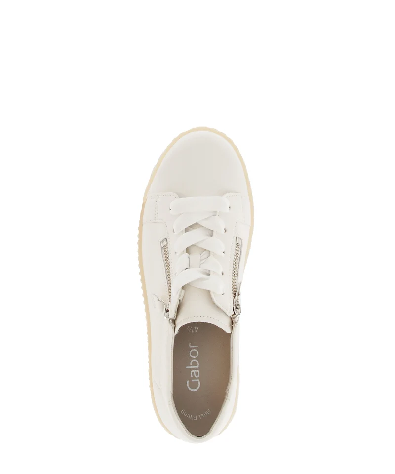 Baskets blanches en cuir lisse