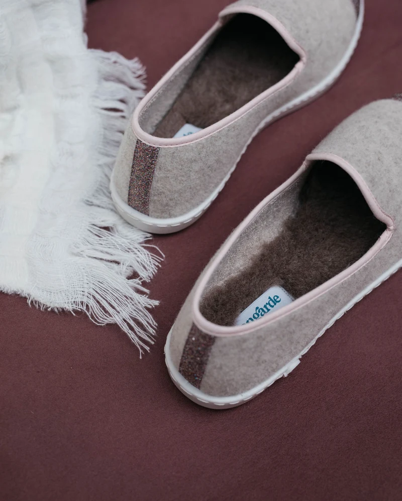 Chausson femme Bruson, laine beige paillettes multicolores