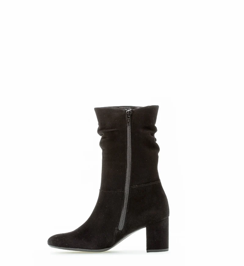 Bottes noires en suède
