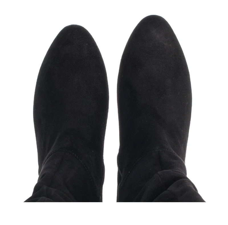 Bottes noires en suède