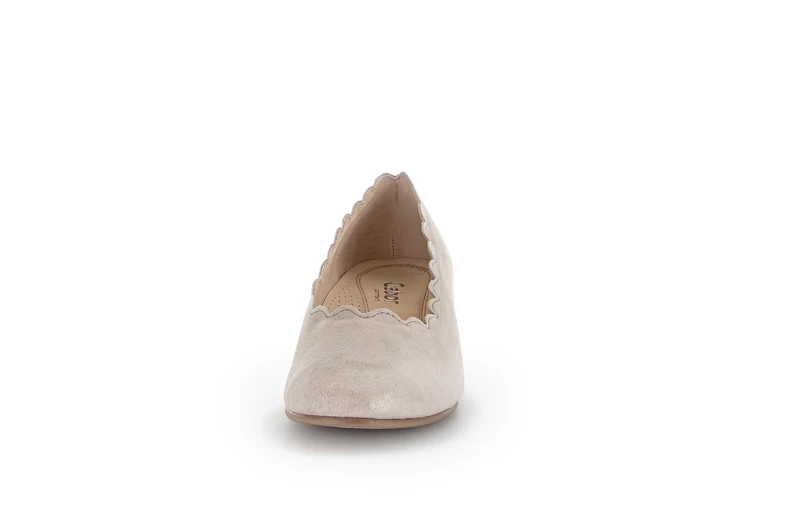 Escarpins beige-dorés en cuir métallisé