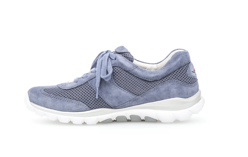 Baskets bleues en textile