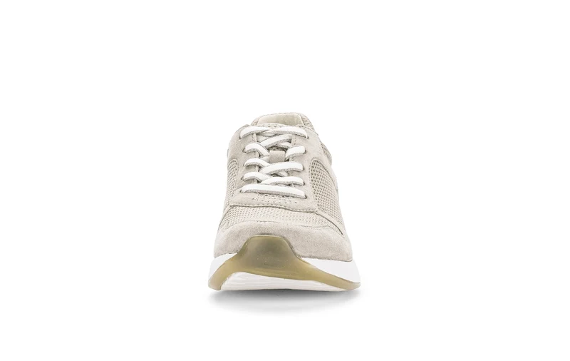 Baskets beiges en nubuck et textile