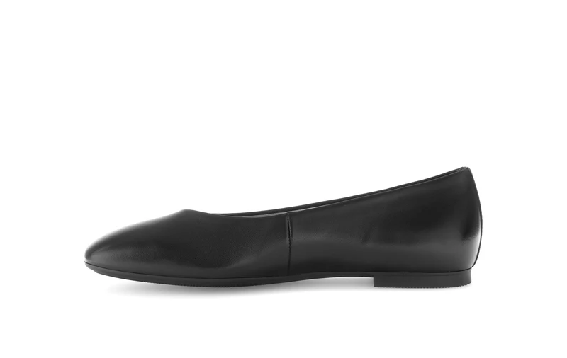 Ballerines noires en cuir lisse