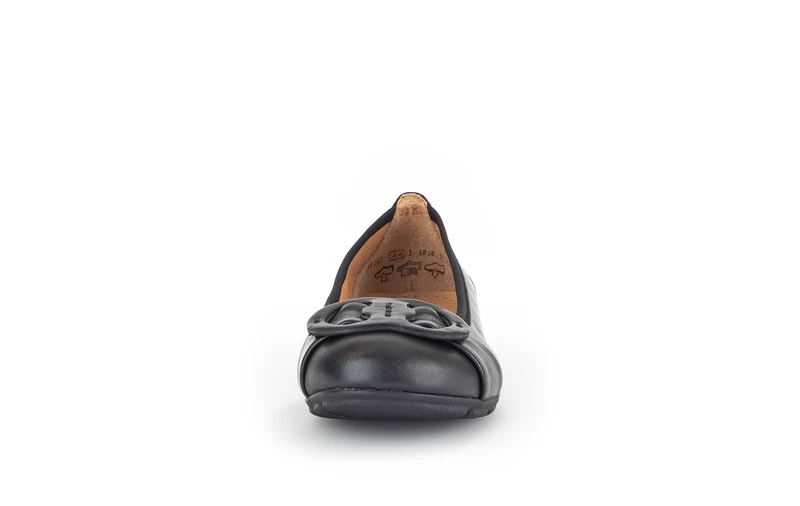 Ballerines noires en cuir lisse