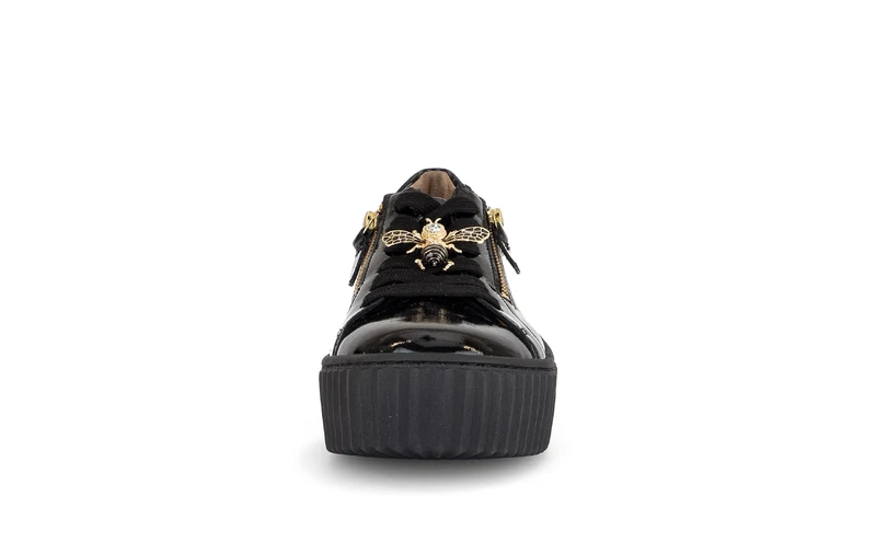Baskets noires en vernis