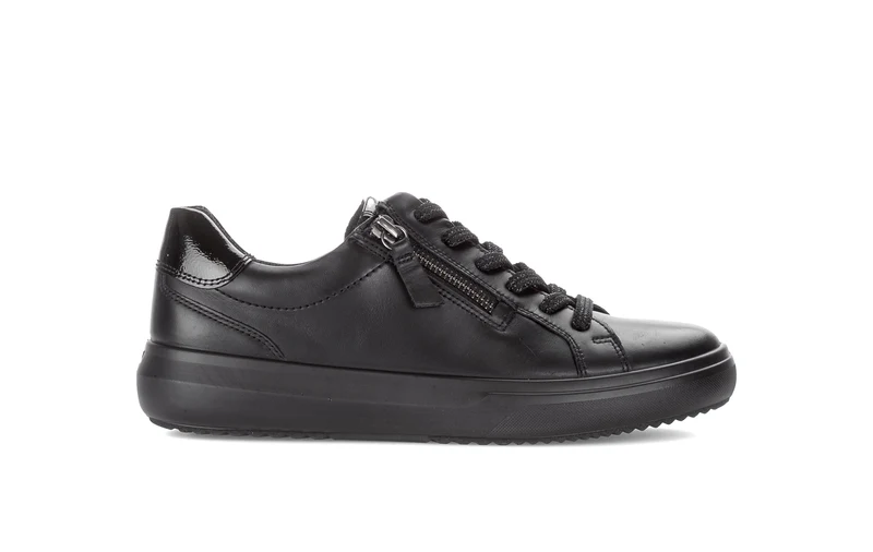 Baskets noires en cuir lisse