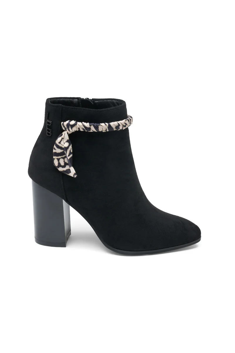 BOTTINES PHILIPINE NOIR SUEDINE
