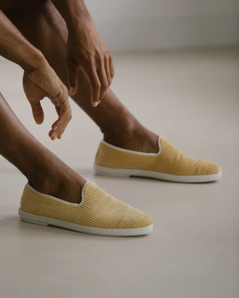 Chausson homme Bruson, velours côtelé jaune