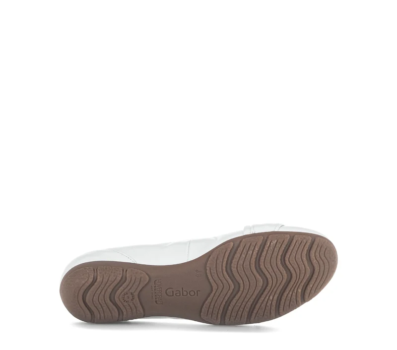 Ballerines blanches en cuir lisse