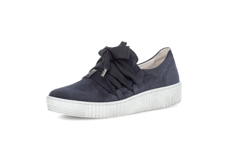 Baskets bleues en velours