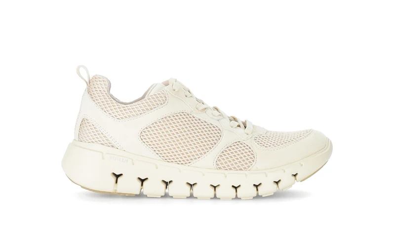 Baskets blanches en textile et nubuck