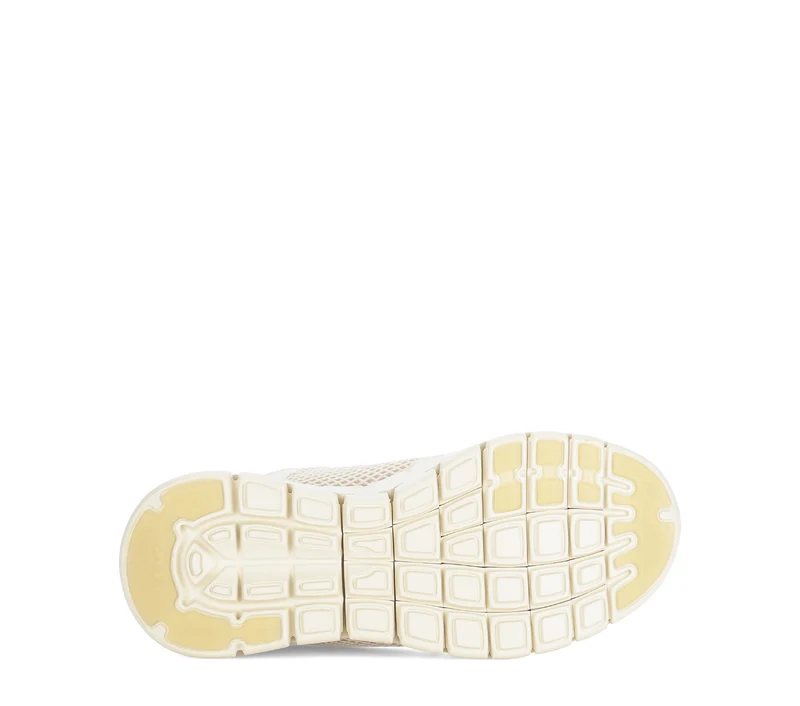 Baskets blanches en textile et nubuck