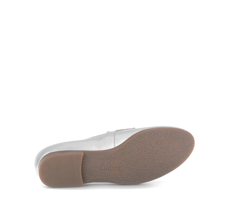 Mocassins argentés en cuir lisse