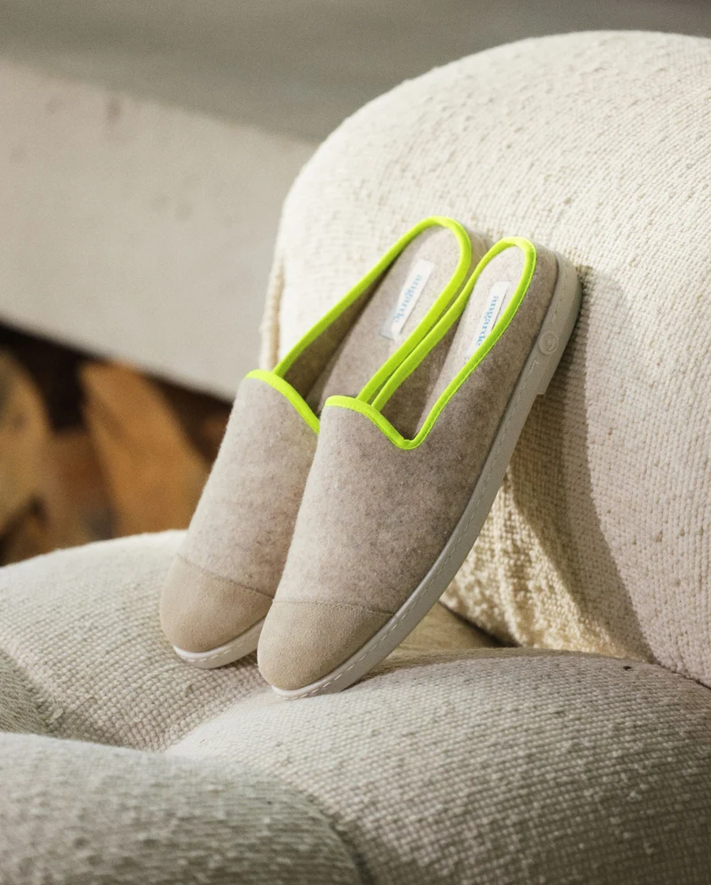 Mule homme Aime, laine beige jaune fluo