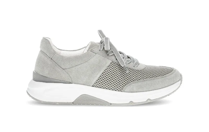 Baskets vertes en cuir