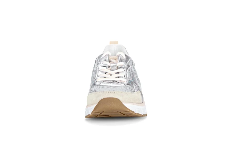 Baskets grises en cuir et textile
