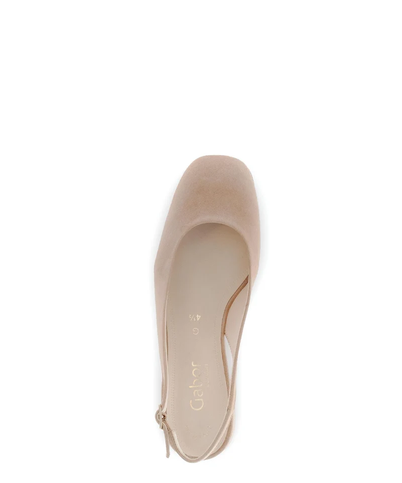 Escarpins bride arrière beiges en Nubuck