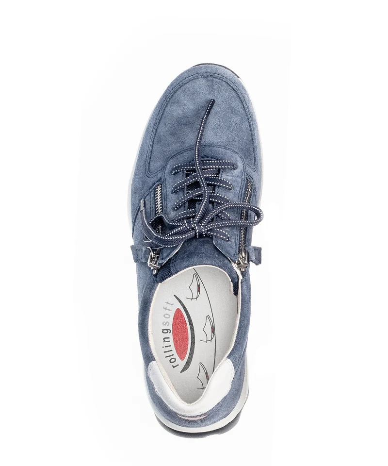 Baskets bleu marine en nubuck