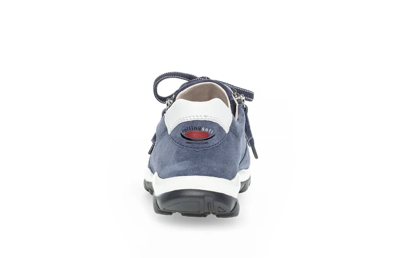 Baskets bleu marine en nubuck