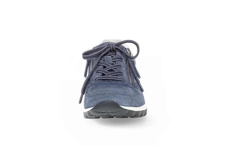 Baskets bleu marine en nubuck