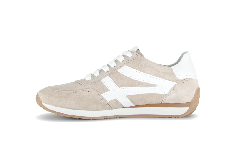 Baskets beiges en nubuck