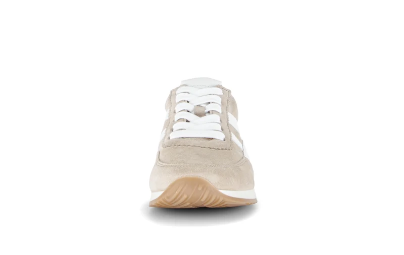 Baskets beiges en nubuck