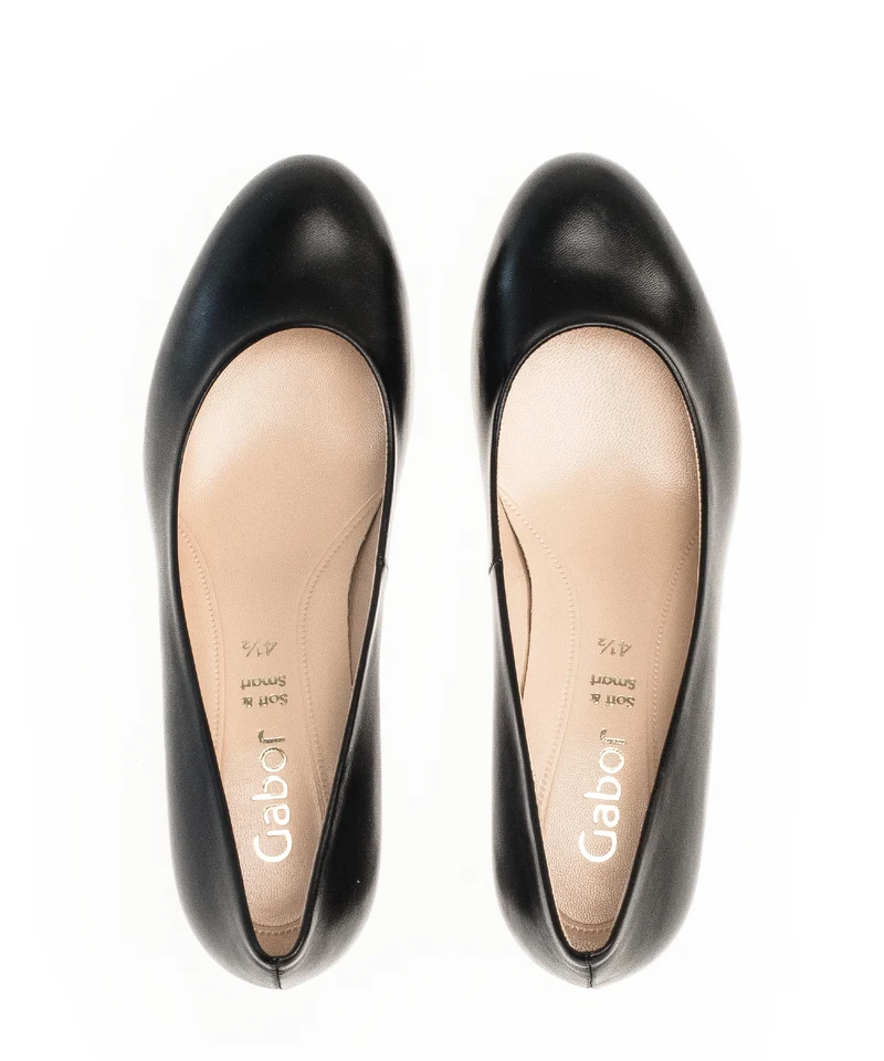 Escarpins noirs en cuir lisse