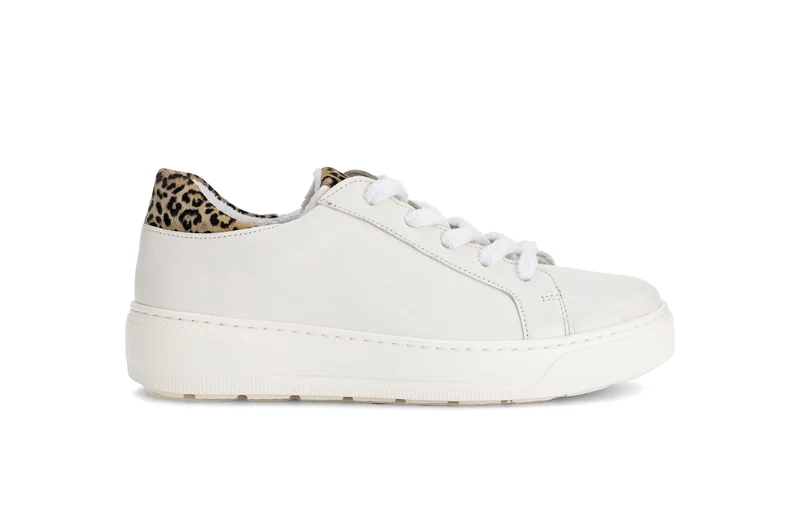 Baskets blanches en cuir
