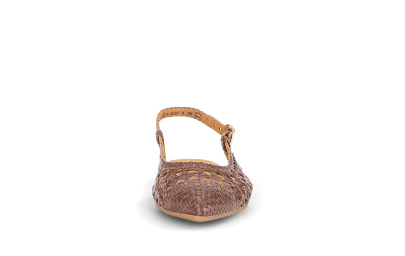 Escarpins brides arrière marron en cuir tressé