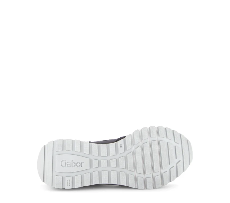 Baskets bleu marine en nubuck
