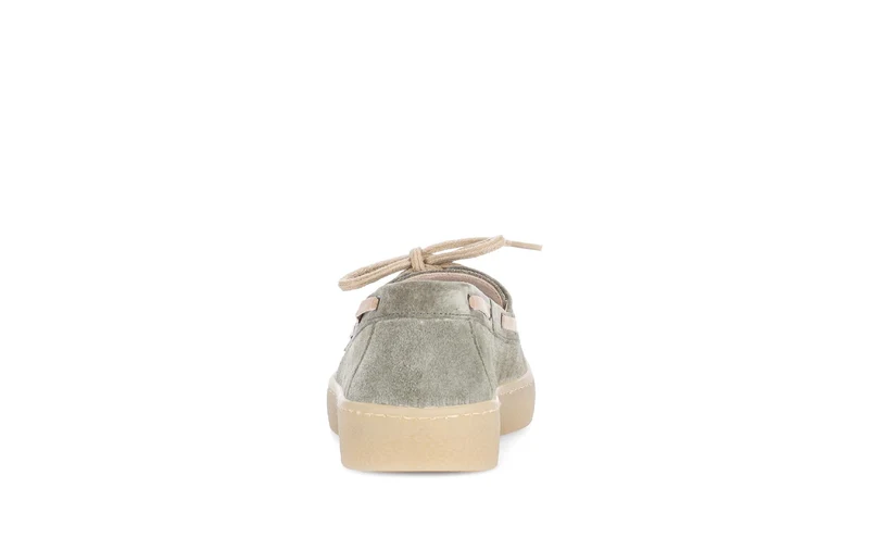 Baskets grises en cuir