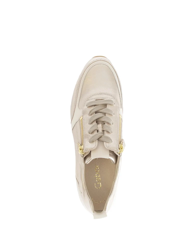 Baskets beiges en cuir