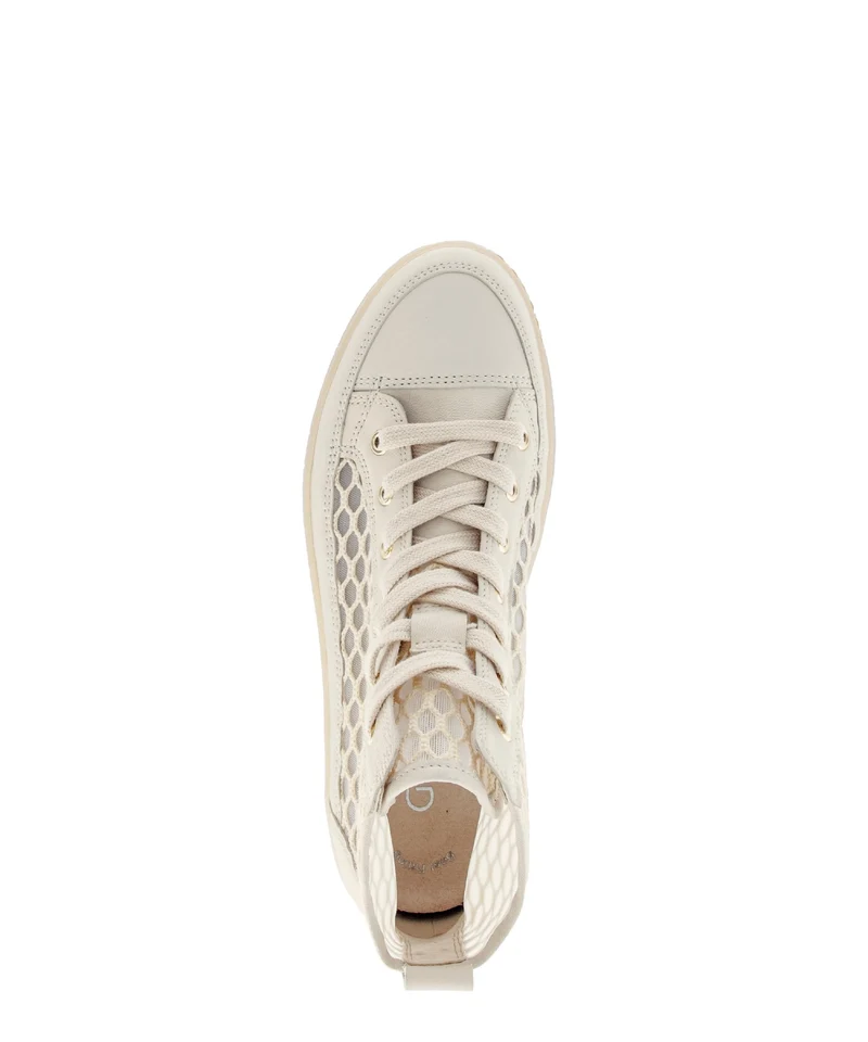 Baskets montantes crème en cuir (ajourées sur le côté)