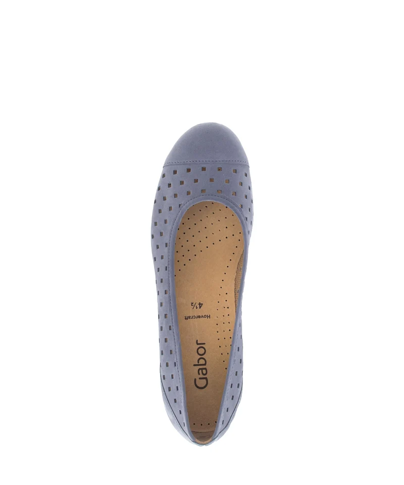 Ballerines perforées bleues en Nubuck