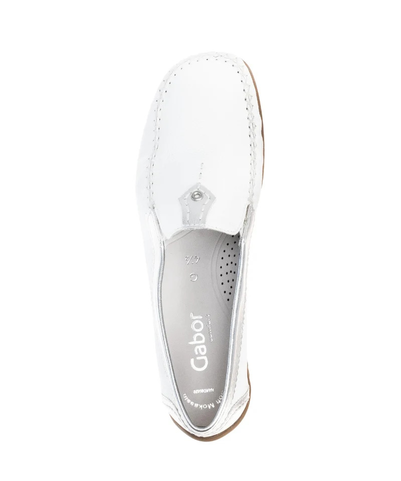 Mocassins blancs en cuir