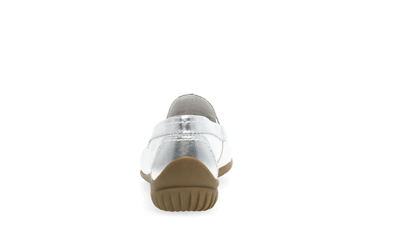 Mocassins blancs en cuir