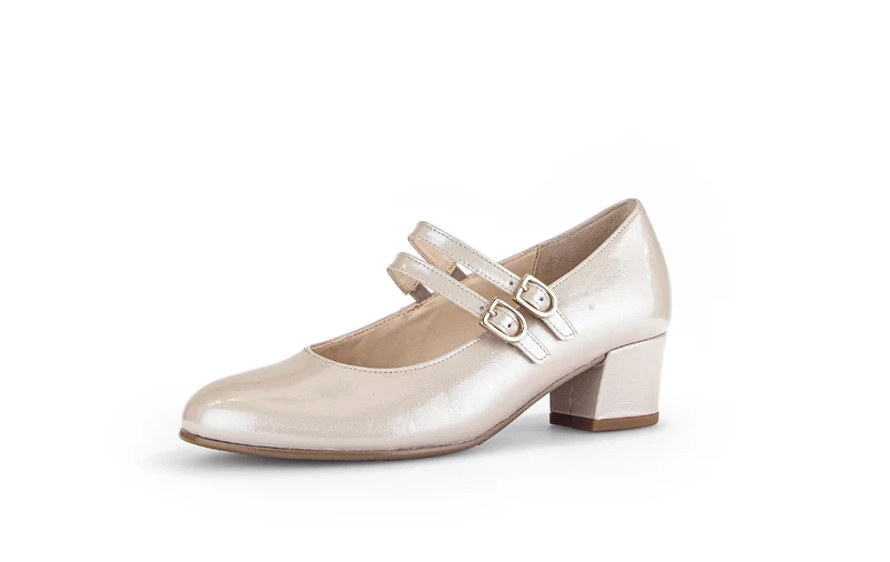 Escarpins beiges en cuir vernis