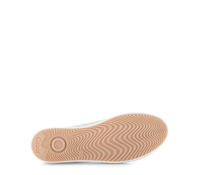 Baskets crème en cuir