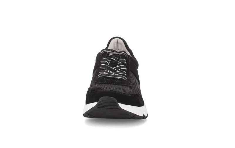 Baskets noires en nubuck et textile