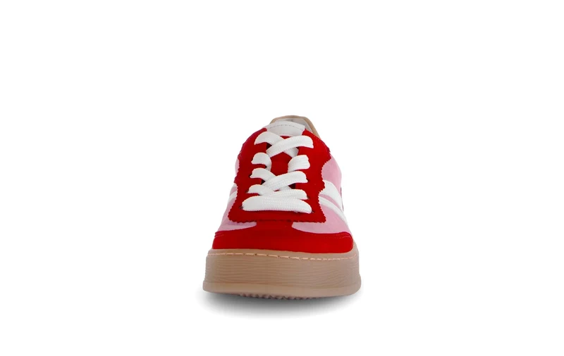 Baskets roses et rouges en Nubuck