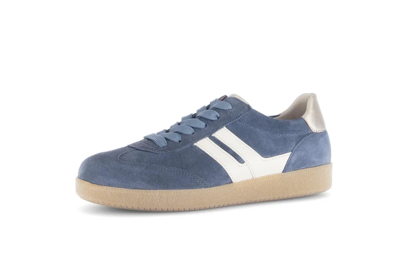 Baskets bleues en nubuck