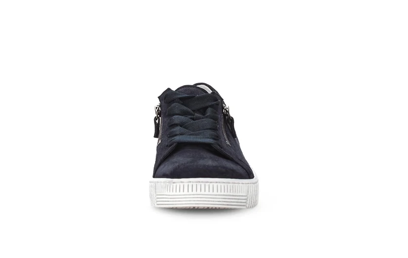 Baskets bleues en cuir